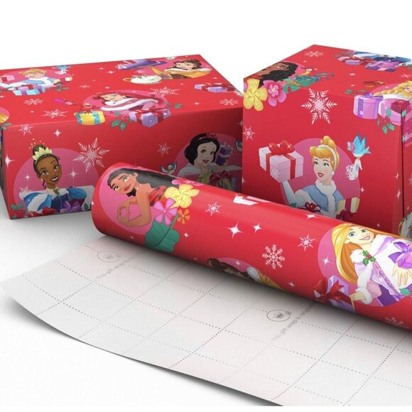 Hallmark Wrapping Paper Christmas Disney Princesses Red 70 sq ft Jumbo Roll Gift - Picture 3 of 5